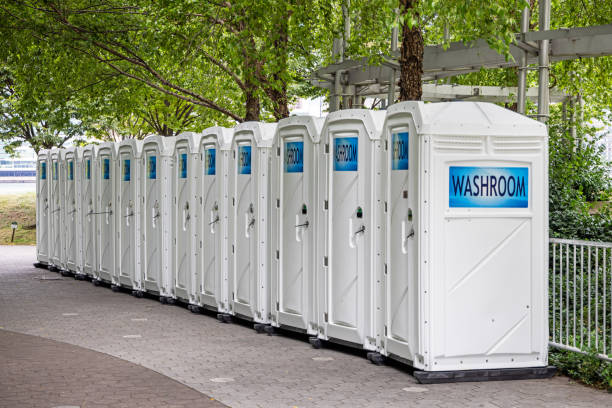 Best Portable bathroom rental  in Enterprise, WV
